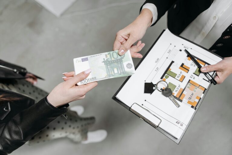 What Is an Airbnb Co-Host and Why You Might Need One